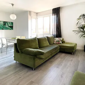 https://luxury-cercas-bajas-vitoria-evi0048.sansebastianhotels.net