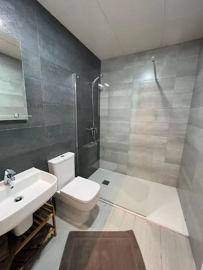 Appartement Holidays2Malaga Alta Downtown Pool Paddle And Parking New Building Spanje